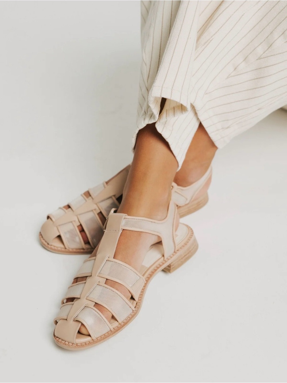 NWOT Dolce Vita Holis Praline Mesh Fisherman Sandals Size 8